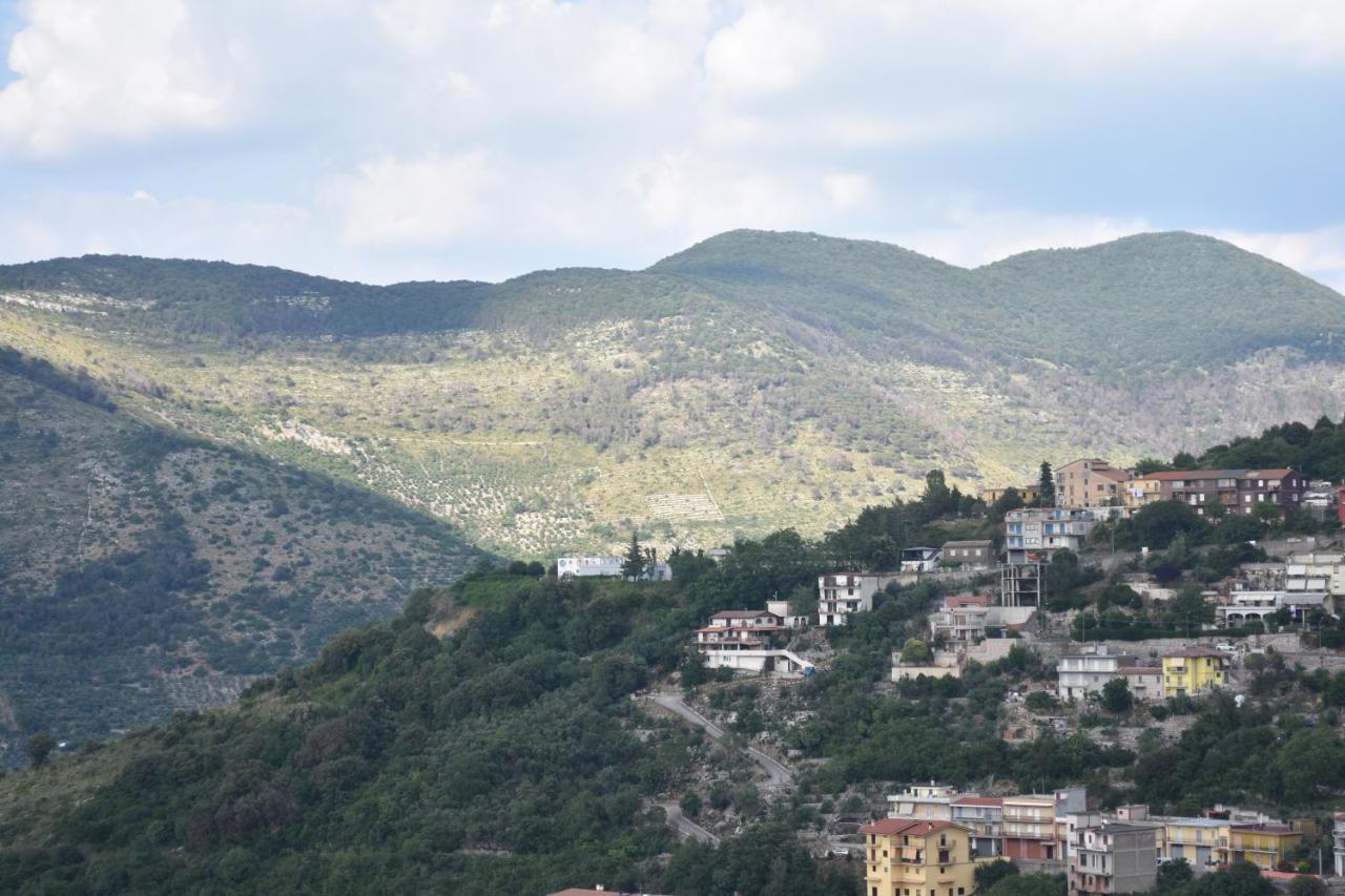 B&B La Torretta Sonnino Esterno foto
